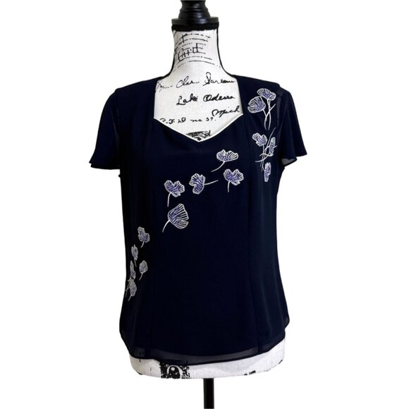 Jacques Vert Women's Size 10 Blouse Navy Blue Short Sleeve Top Floral Embroidery - Picture 1 of 9